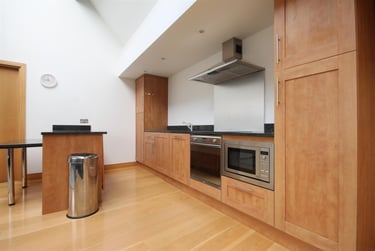 2 bed flat, Murton House, City Centre, Newcastle, NE15JQ - Image 3